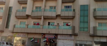 شقة للإيجار فى الحمرة - أم القيوين - ام القيوين