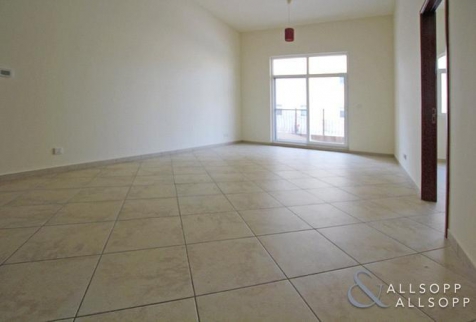 Apartment For Rent In Motor City - Dubai - Dubai