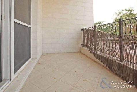 Apartment For Rent In Motor City - Dubai - Dubai