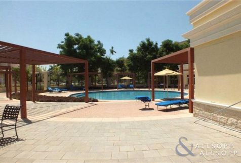 Apartment For Rent In Motor City - Dubai - Dubai