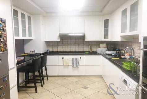 Apartment For Rent In Motor City - Dubai - Dubai