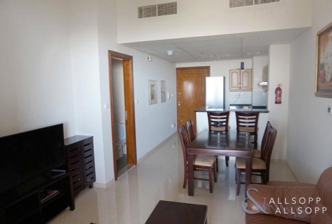Apartment For Rent In Dubai - Dubai