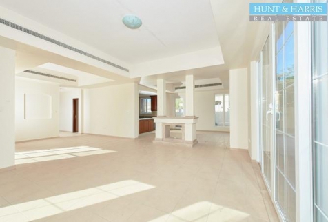 فيلا للإيجار