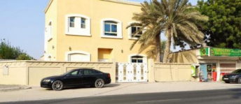 فيلا للإيجار فى ضاحية الرقة - الشارقة - الشارقةّ