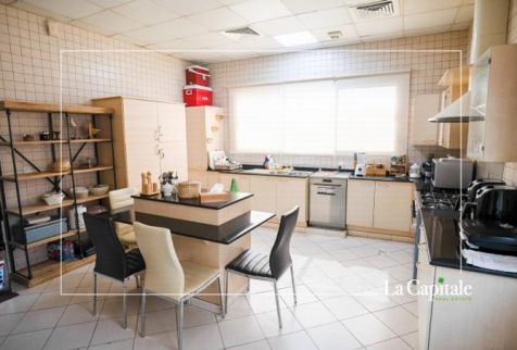 Villa For Rent In Al Barsha - Dubai - Dubai