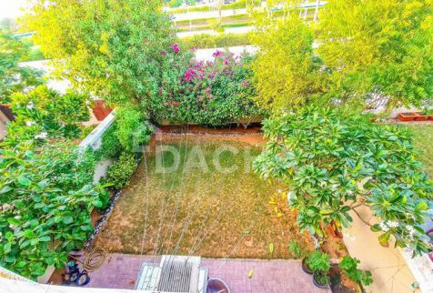 Villa For Rent In Jumeirah Village - Dubai - Dubai