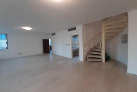 دوبلكس للإيجار