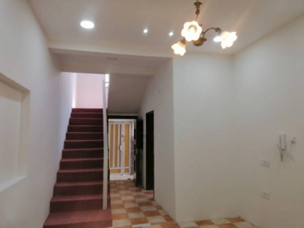 Villa For Rent In Sar - Northern