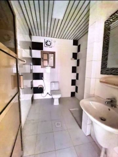 Villa For Rent In Madinat Hamad‎ - Northern