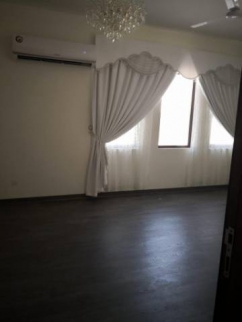 Villa For Rent In Al Muharraq - Muharraq