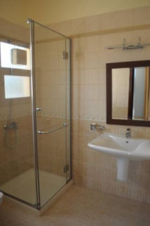 Villa For Rent In Sar - Northern