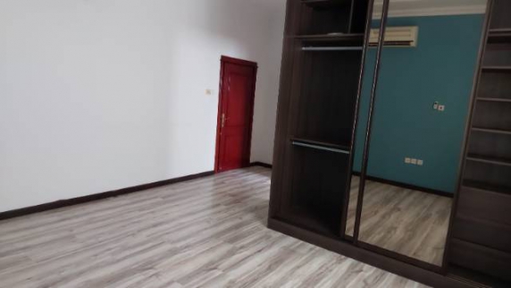 Villa For Rent In Bu Quwah - Northern