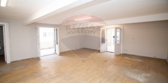 فيلا للإيجار فى رشدي - قسم سيدى جابر - الإسكندرية