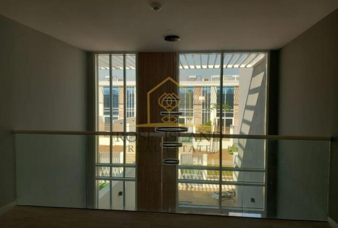 فيلا للإيجار