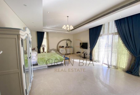 فيلا للإيجار