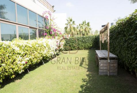 فيلا للإيجار