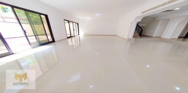 فيلا للإيجار