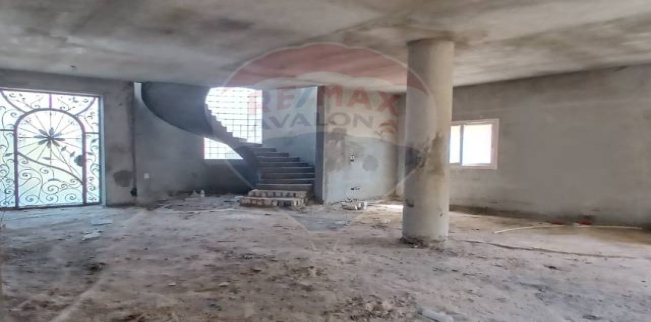 Villa For Sale In King Maryut - Qesm Al Amereyah - Alexandria