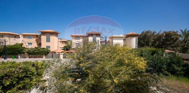 Villa For Sale In King Maryut - Qesm Al Amereyah - Alexandria