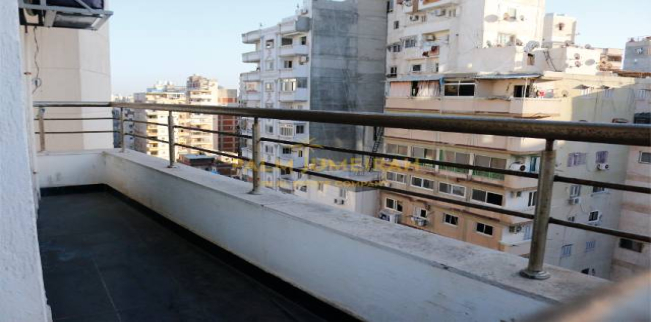 شقة للبيع فى سبورتنج - قسم سيدى جابر - الإسكندرية