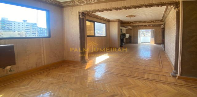 دوبلكس للبيع فى جناكليس - قسم الرمل - الإسكندرية