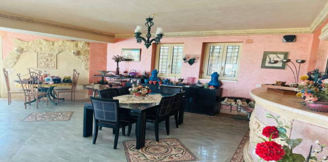 فيلا للبيع فى قسم مارينا العلمين السياحي - مطروح