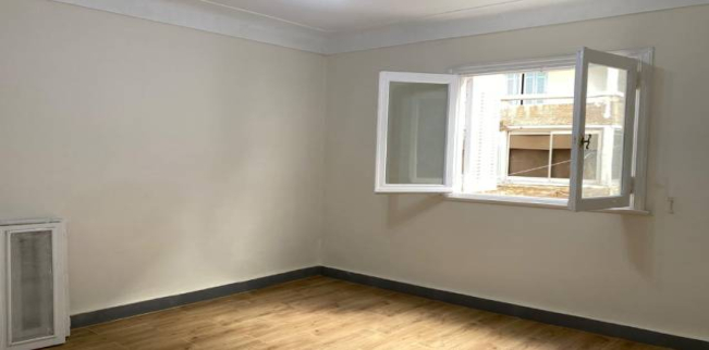 شقة للبيع فى زيزينيا - قسم الرمل - الإسكندرية