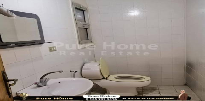 شقة للإيجار فى لوران - قسم الرمل - الإسكندرية