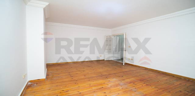 Apartment For Sale In Stanley - Qism El-Raml - Alexandria