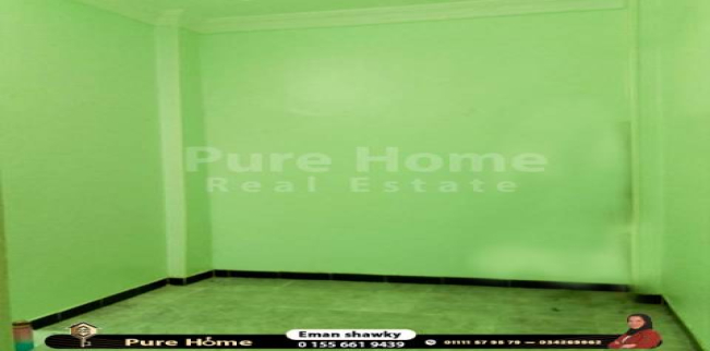 شقة للبيع فى محرم بك - قسم محرم بك - الإسكندرية