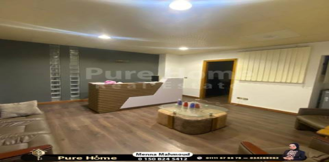 مكتب للإيجار